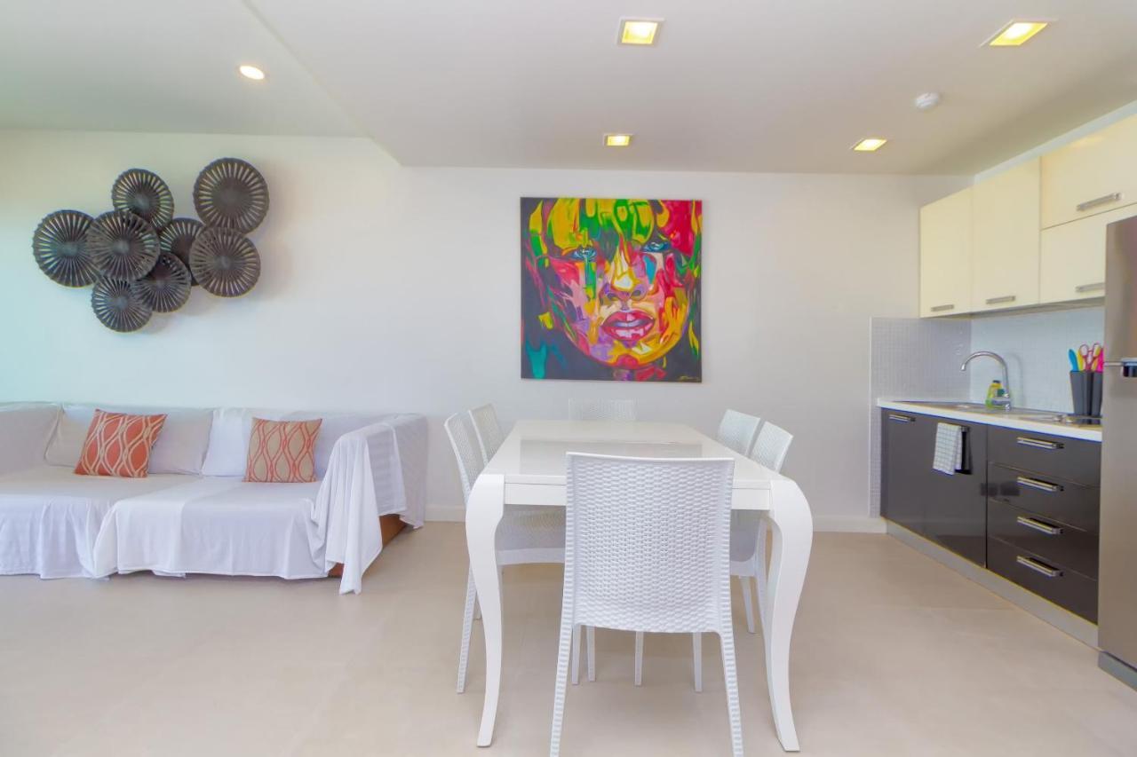 Premium Two-Bedroom Karon Butterfly Suite With Panoramic Sea Views" ภายนอก รูปภาพ