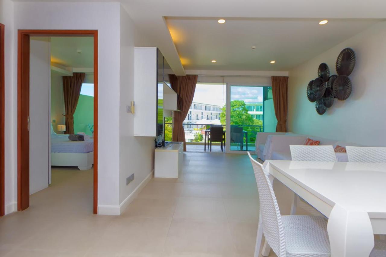 Premium Two-Bedroom Karon Butterfly Suite With Panoramic Sea Views" ภายนอก รูปภาพ
